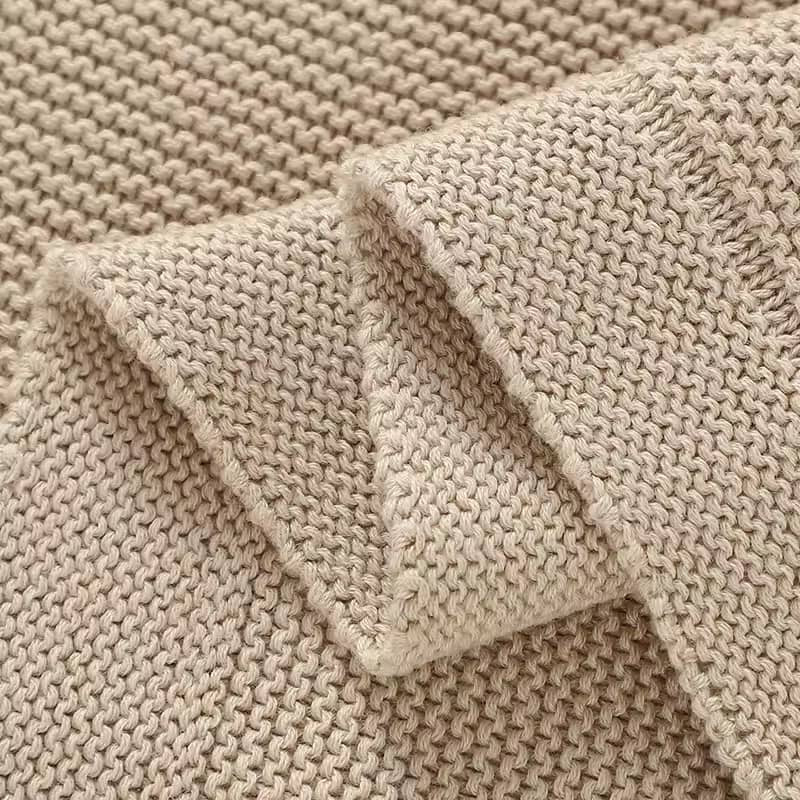 The Classic Knit Blanket – Timeless Comfort