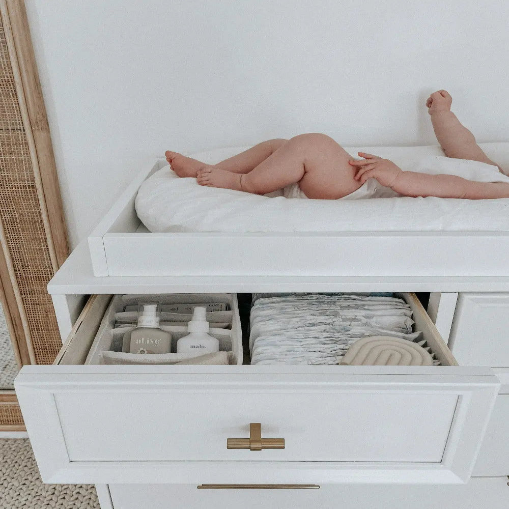 Abella Changing Table BOULEVARD KIDS LTD2