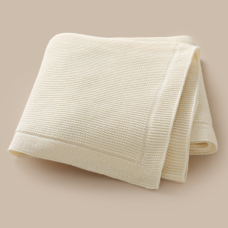 The Classic Knit Blanket – Timeless Comfort
